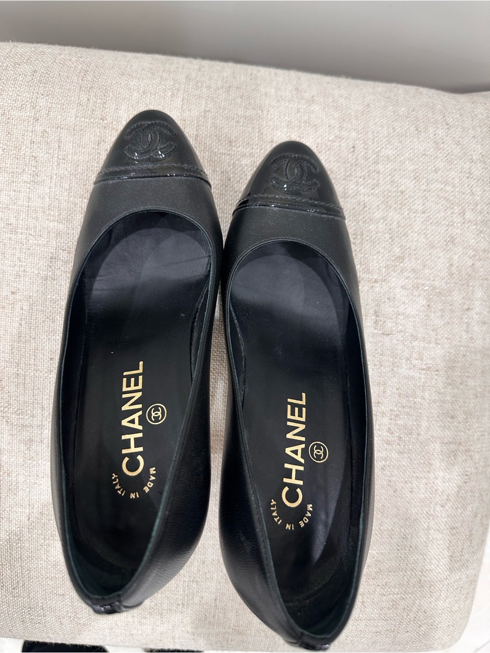 CHANEL Black Leather Pumps with Patent Cap-Toe - Picture 11 of 12